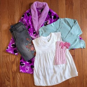 Lot of 4 Pieces of Girls Clothes size 10-12